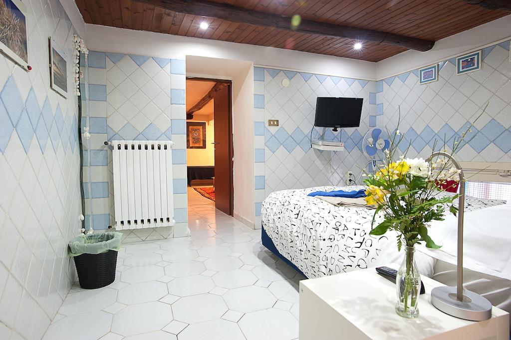 Immagineazione B&B Nápoly Szoba fotó